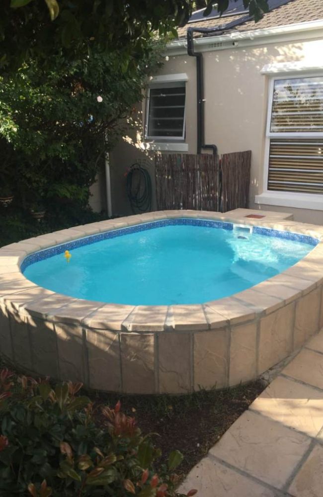 Fibre Glass pool installations (4)