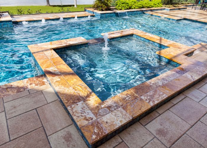 Custom Pools Gallery Page (9)