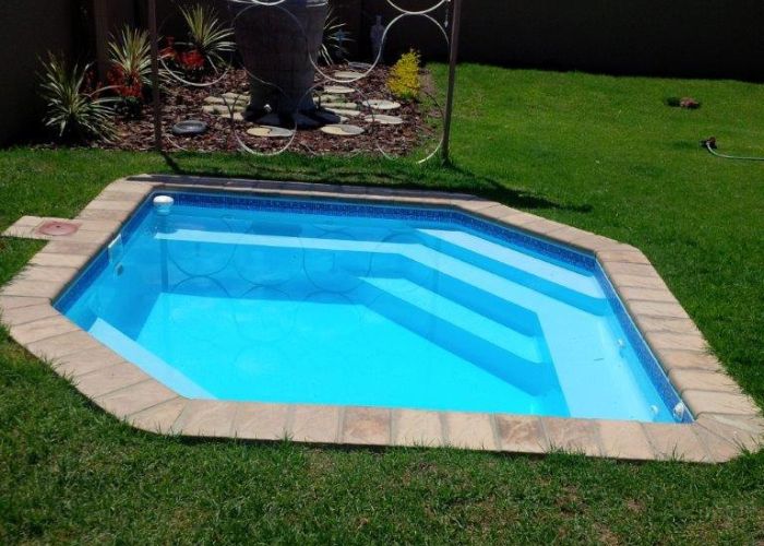 Fiberglass Pools Gallery Page (31)